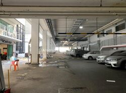 Premier @ Kaki Bukit (D14), Factory #500476111